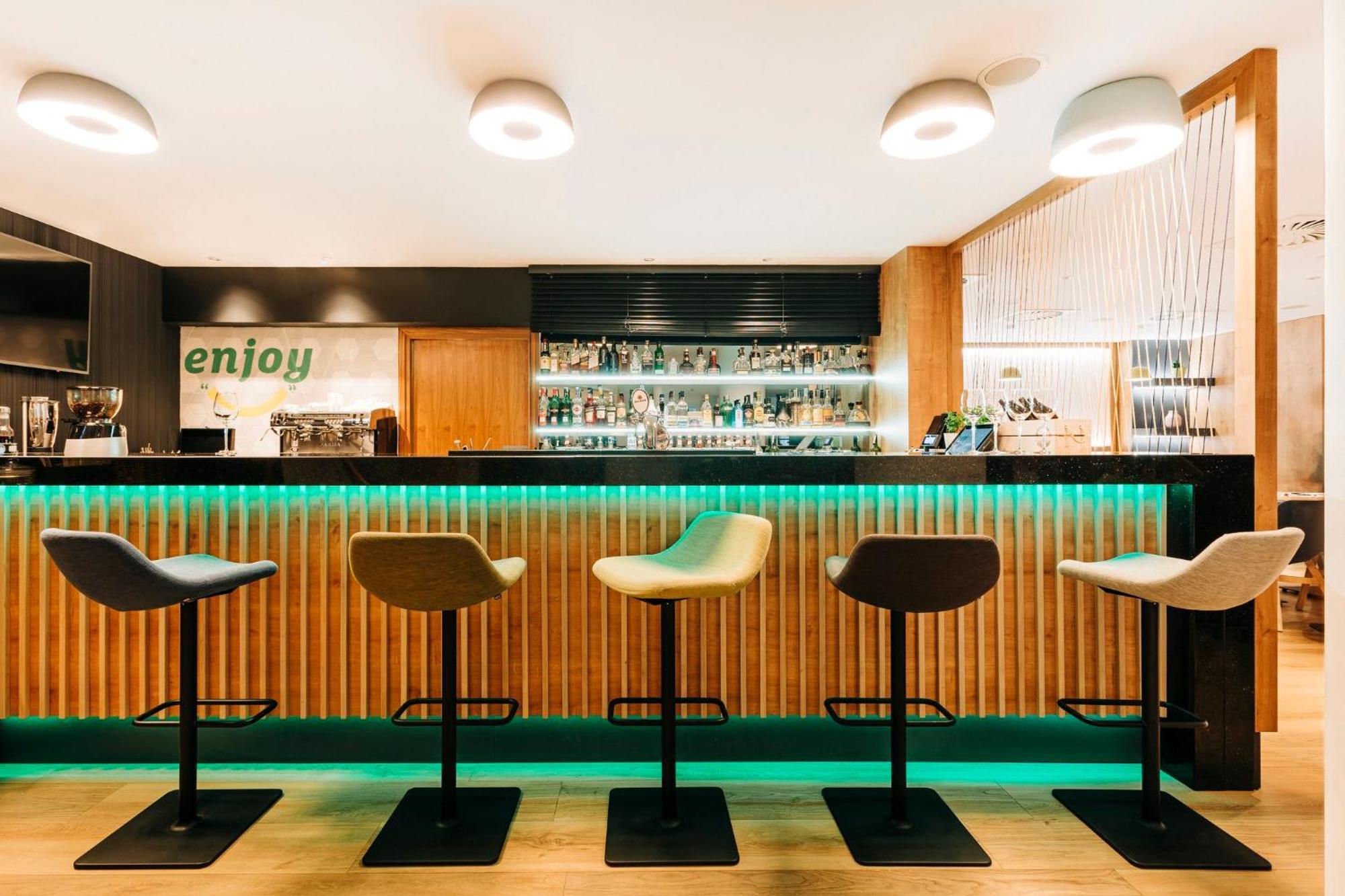 Holiday Inn Lodz By Ihg Ngoại thất bức ảnh